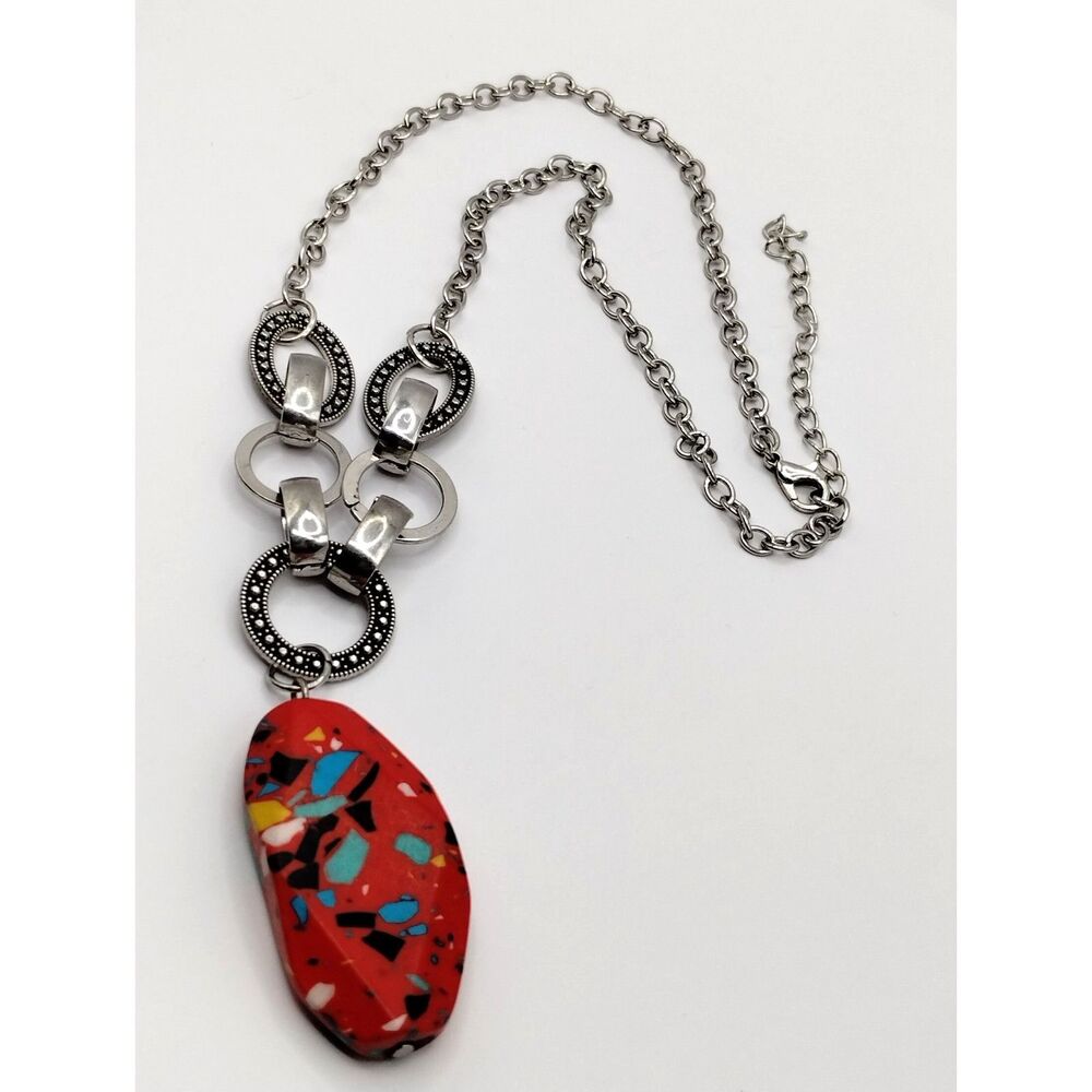 Vintage Terrazzo Red Glass Pendant on Silver Tone Chain Lg Mixed Metal Circles - Picture 4 of 6